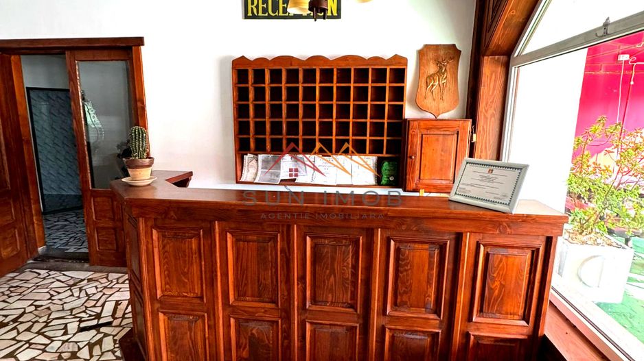 Oportunitate unică Valea Prahovei, hotel+vilă+business, teren 8137 mp - Poză 2