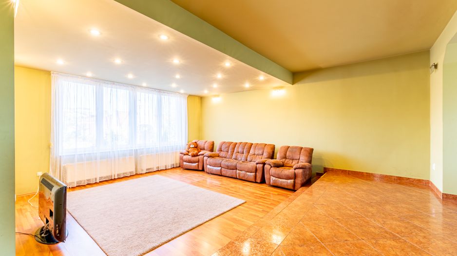Casa deosebita, 270 mp utili, D+P+M, teren 544 mp, Andrei Muresanu - Poză 8