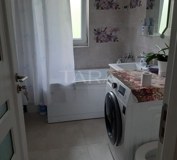 Apartament cu 2 camere, balcon și parcare, în zona Panemar Florești. - Poză 9