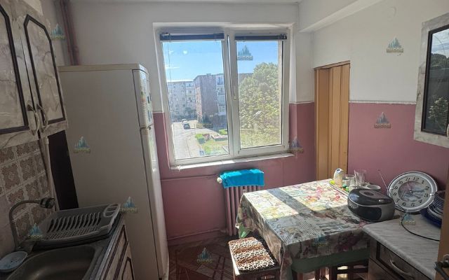 Apartament 3 camere de vânzare – Zona Centrală - Poză 8