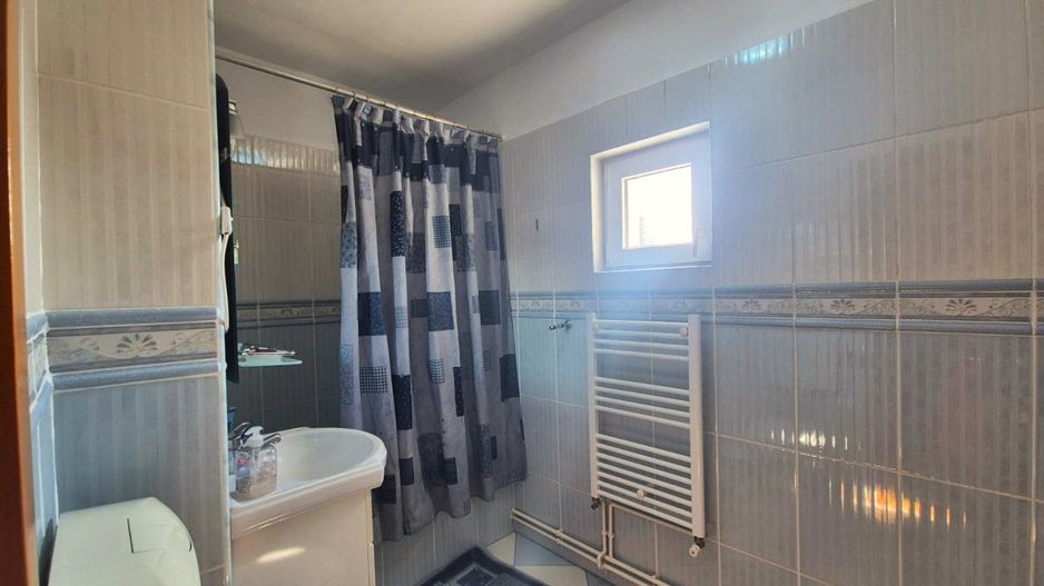 Centru Civic, apartament pretabil familie sau studenti. - Poză 12