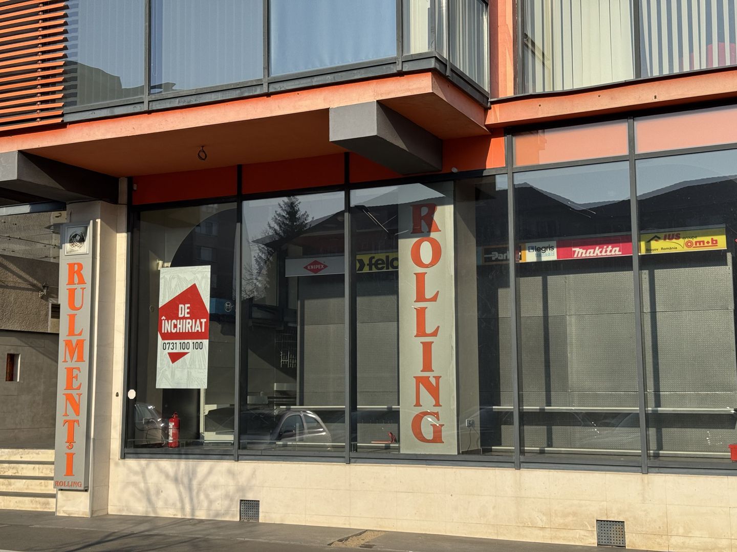 Spatiu comercial de închiriat  bulevardul Cetății - Poză 2