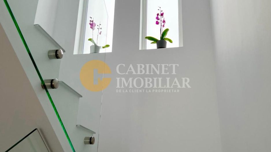 Vila PREMIUM - 4 camere - 3 bai - garaj - 210 mp utili - 2022 - mobilata - Poză 10