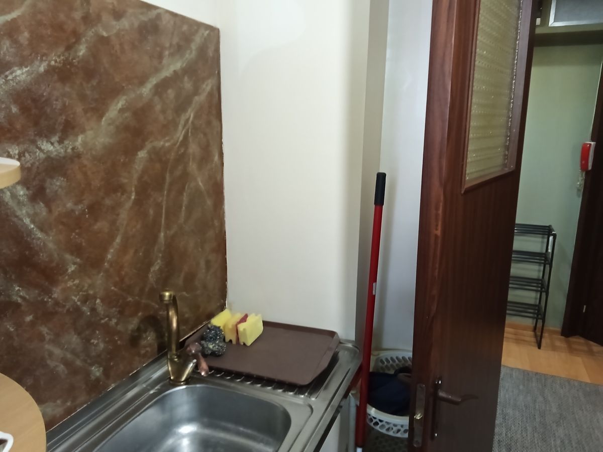 Închiriere apartament 3 camere, 60 mp, 500 euro negociabil - Poză 18
