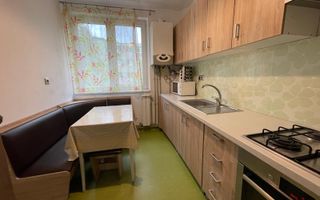 Apartamentu cu 2 camere in zona Semicentrala - Poză 6