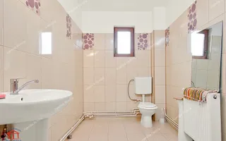 Vanzare vilă in Galati, renovată complet in 2025, 3 nivele, cu terasa - Poză 14