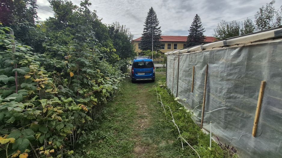 Vila 4 camere + teren 818 mp central Provita de Sus (lângă școală) - Poză 33