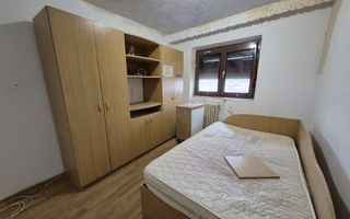 Apartament 3 camere, Decomandat, 69 mp, Zona Cetate - Poză 11