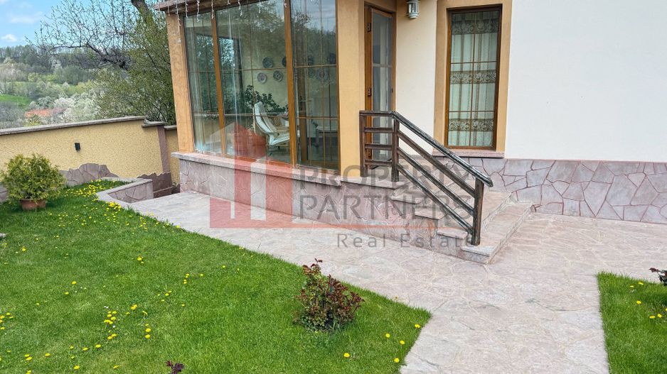 Casă 5 dormitoare + casă de oaspeți, priveliște Piatra Craiului, Sohodol-Bran - Poză 3