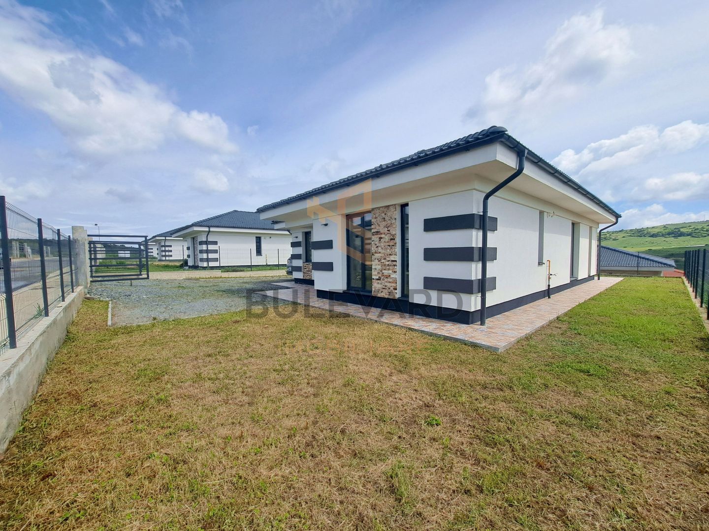 De inchiriat casa individuala in Corusu! - Poză 2