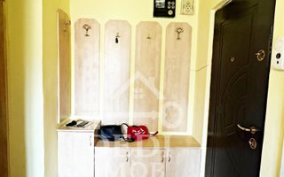 Apartament cu 3 camere de inchiriat, zona Rogerius, Oradea - Poză 10