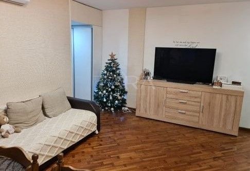 Apartament 3 camere + living cu bucătărie – Cluj-Napoca - Poză 1