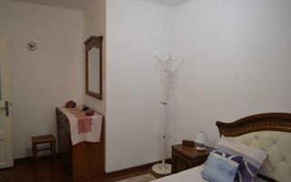 Apartament decomandat, 42 mp, aproape de centru - Poză 5