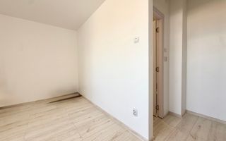 VÂNZARE GARSONIERĂ | ZONA TITAN | LUMINOASĂ ȘI SPAȚIOASĂ - Poză 2