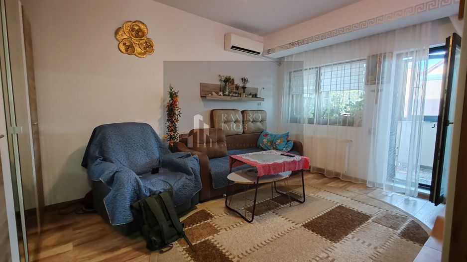Apartament 2 camere, Sector 5, Pecineaga/Salaj, decomandat, centrala - Poză 2
