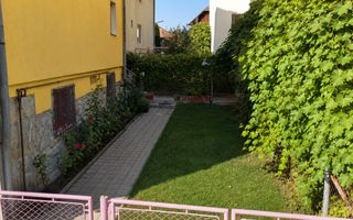 Casă individuală de vânzare / închiriere | 230 mp utili | Cisnădie - Poză 1