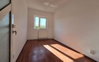 Apartament 3 camere Decomandat Galata LIDL - Poză 3