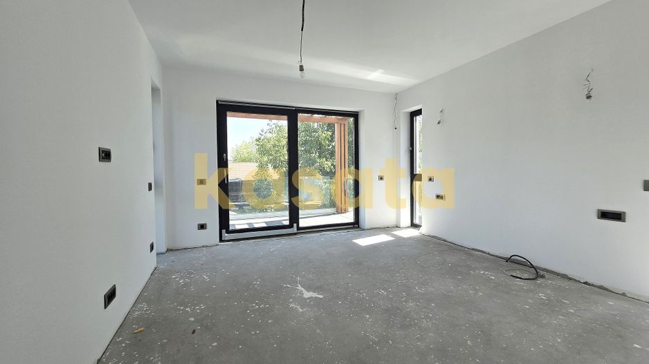 Vila Sisesti | 4 camere | Curte libera 211 mp | VIDEO - Poză 13