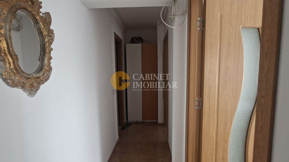 Apartament 3 camere decomandat | Ultracentral | Etaj 10/10 | Aproape de UMF - Poză 5