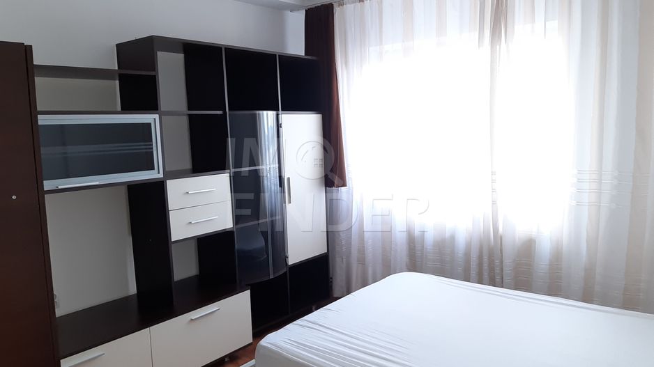 Apartament Decomandat 2 camere Gh. Dima - Poză 2