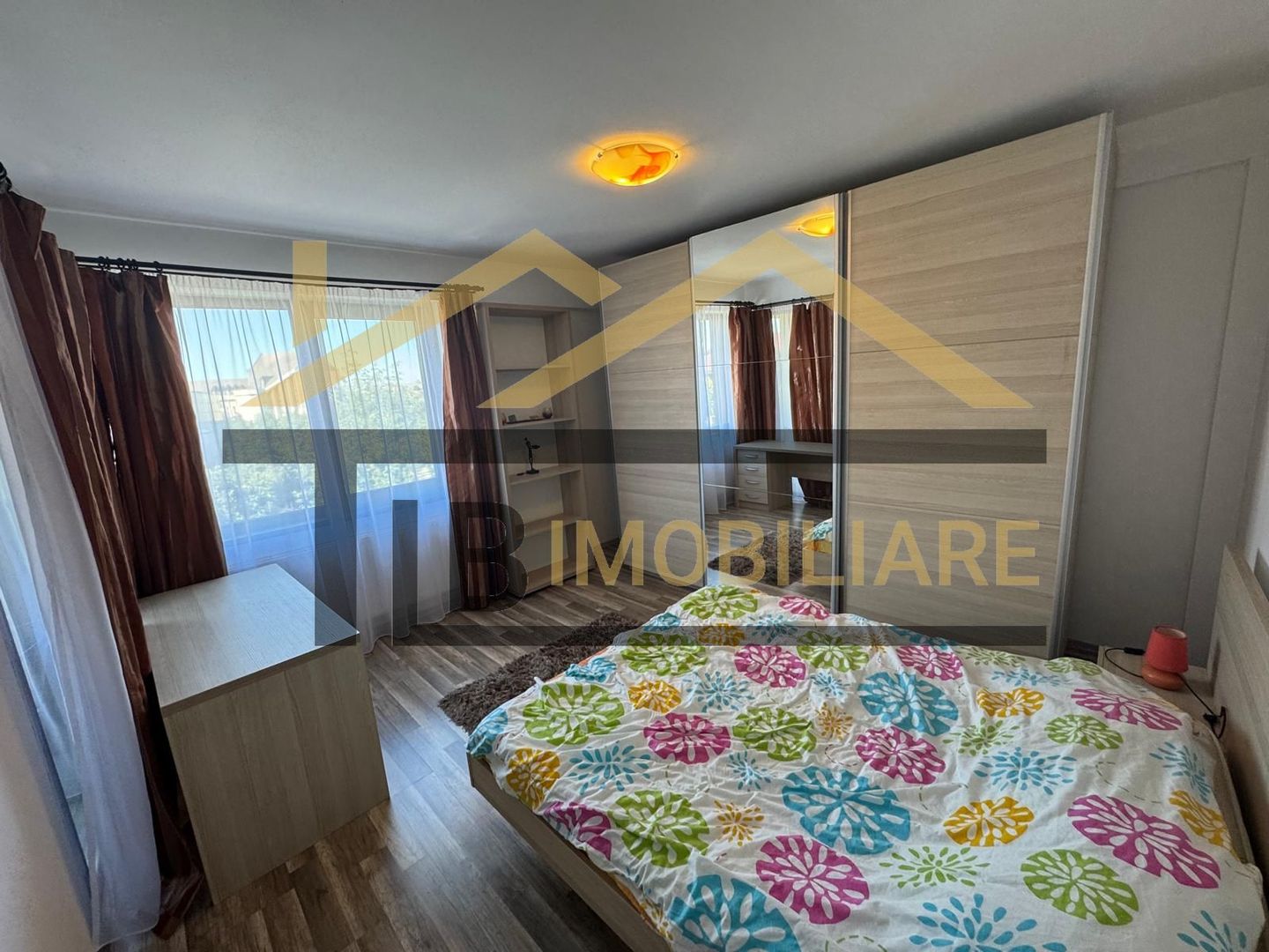 Apartament de 2 camere, 59mp, zona Centrala - Poză 1