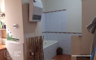 Casa mare, cu 4 apartamente a cate 1, 2, 3 și 4 camere fiecare - Poză 12