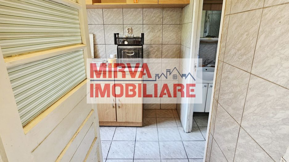 🏠 Casă de vânzare în zona Traian, Ploiești – Potențial uriaș! 🧱 - Poză 28