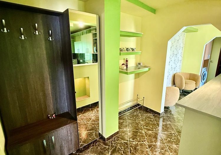 3 cam decomandat Girocului - Poză 6