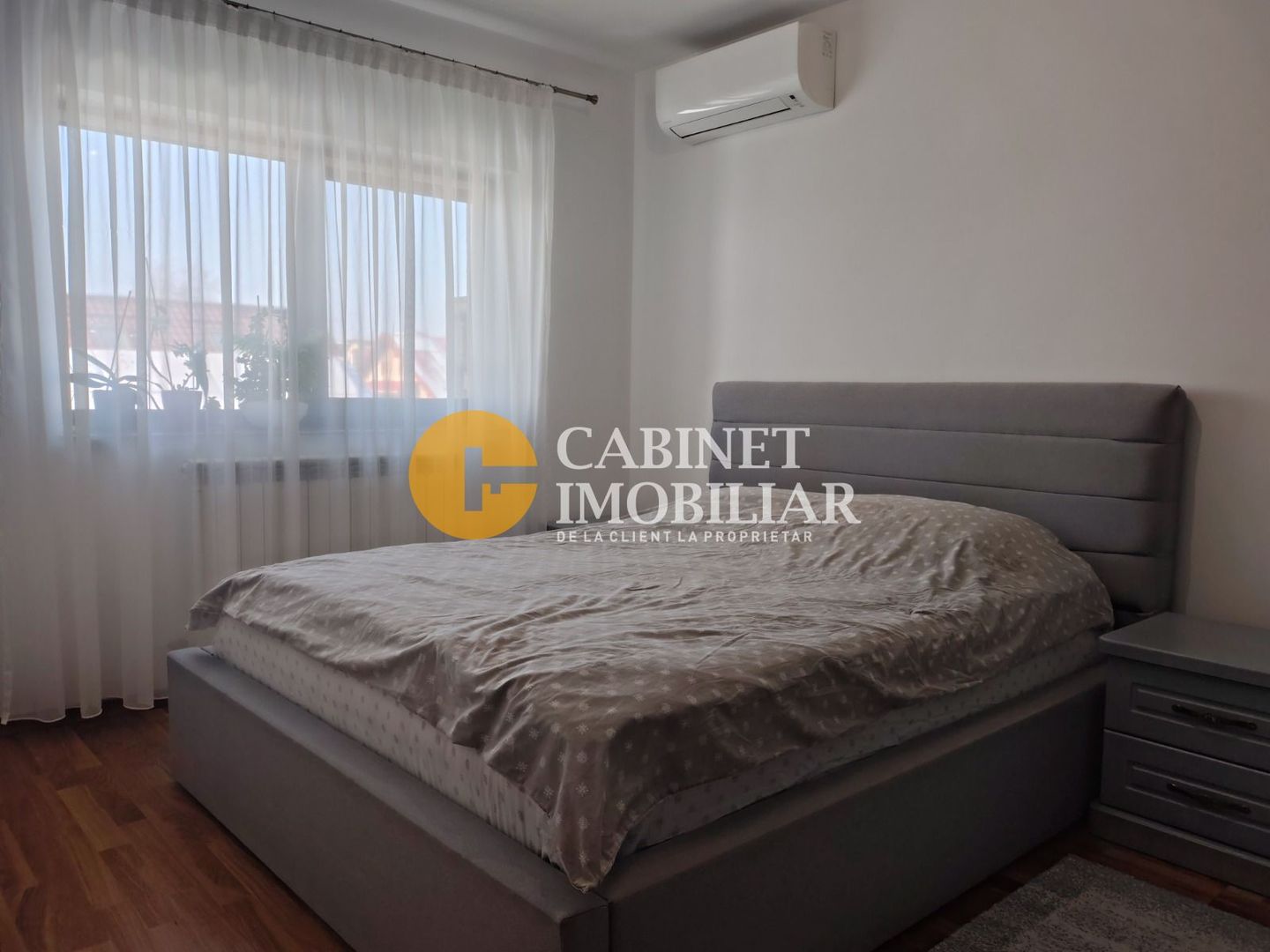 Apartament 2 camere DECOMANDAT-- VALEA LUPULUI - Poză 1
