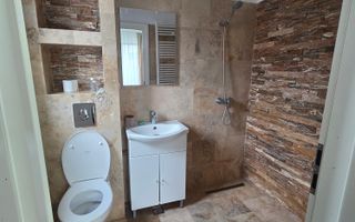 Apartament 3 camere si curte proprie - Poză 5