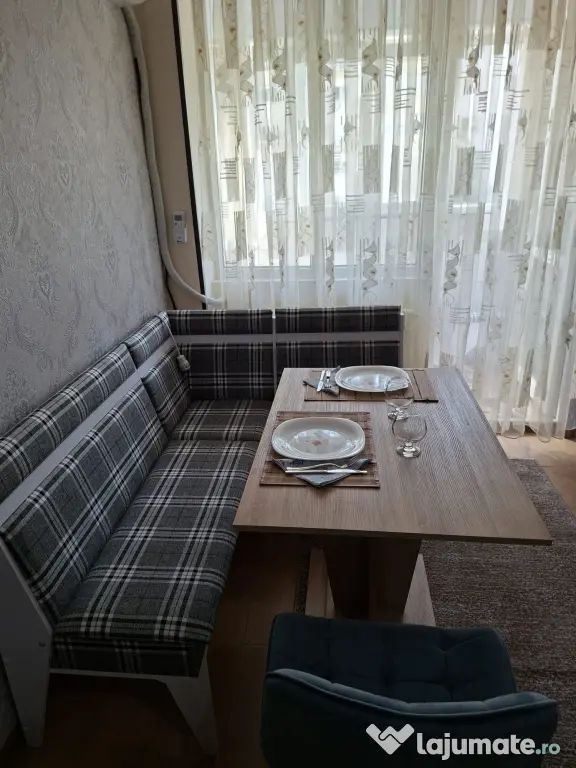 Garsonieră de închiriat Bd. Chișinău renovata de curand - Poză 3