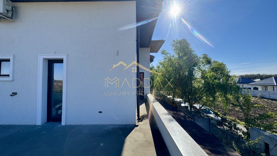 Vila cu 5 camere *420mpc* // 800mp teren // Corbeanca - Tamasi - Poză 31