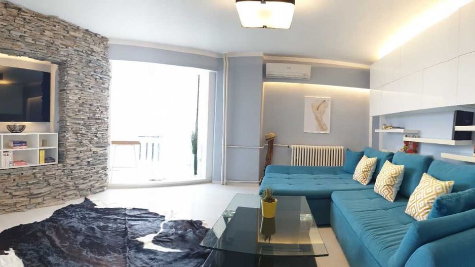 De inchiriat 2 Camere Decomandat | Panduri | Mobilat Lux, Vedere Catedrala - Poză 1