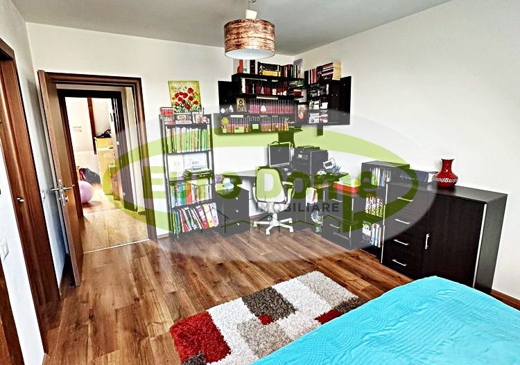 Apartament cu 3 camere 84mp utili in bloc vila -Tractoru - Poză 7