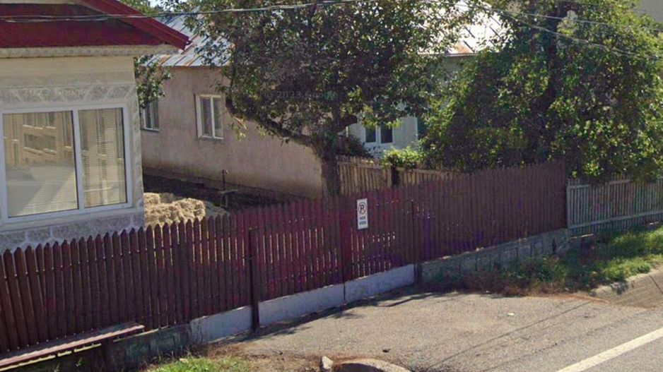 Se vinde casa si teren,  intravilan Tulnici/VN - Poză 4