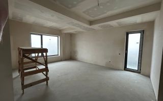 Casă P+1, 315 m² utili | Teren 1.300 m² | Pe malul lacului Ostratu - Poză 7