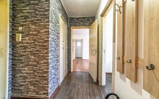 VÂNDUT!!! Apartament 3 camere în zonă centrală - Poză 6