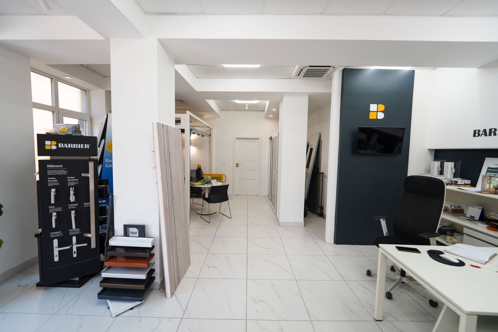 Spatiu comercial de vanzare - Amaradia - Poză 4