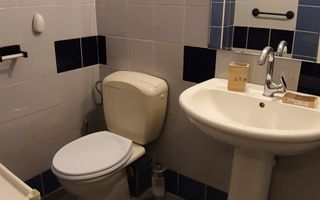 Garsonieră spațioasă 45 mp, renovată recent, AC, balcon, Splaiul Unirii - Poză 7