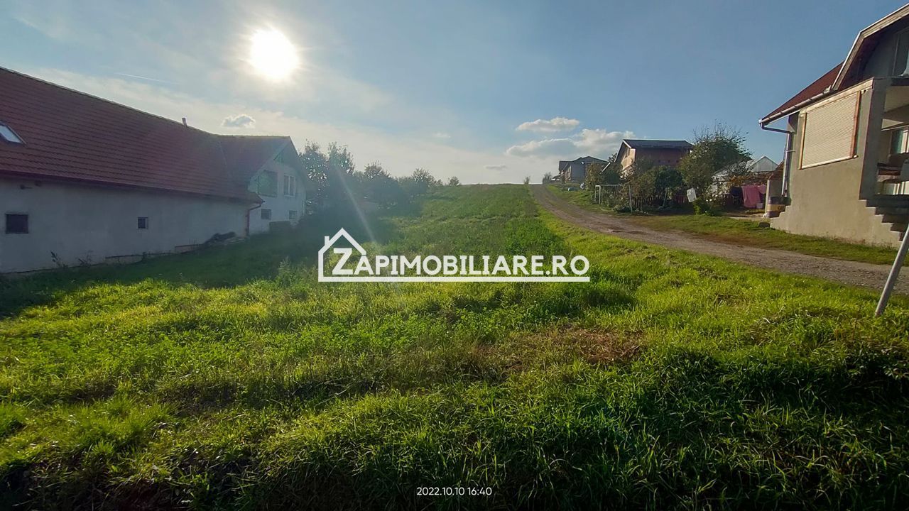 Teren intravilan 2248 mp - Nazna - Poză 9