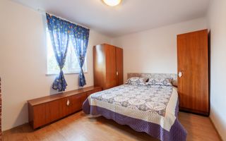 Casa cu teren generos si gradina spectaculoasa – Comuna Cuca, Arges! - Poză 6