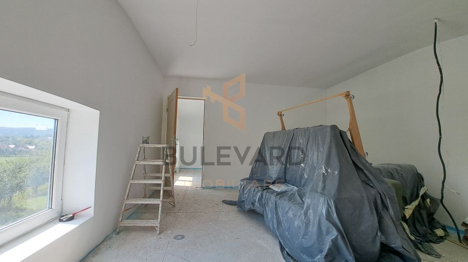 Casa cu teren de 4700 mp in Sat Zimbor, 45 km de Cluj-Napoca - Poză 13