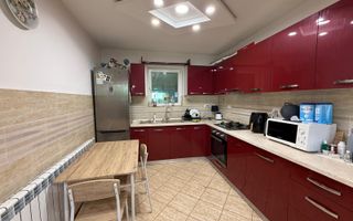 Casă de vânzare – Strada Săvenilor - Poză 3
