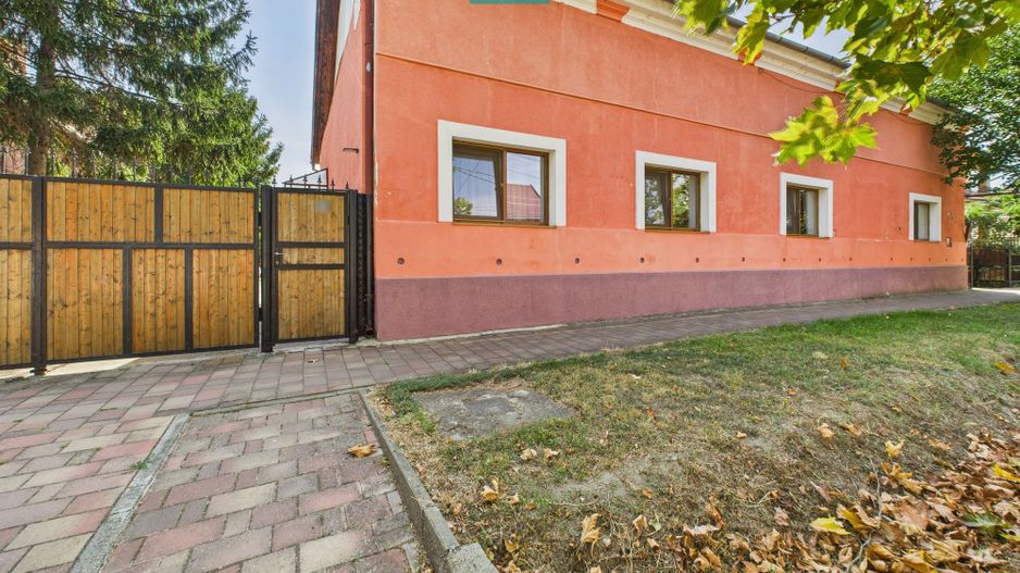 Casă cu 6 camere în Sânicolau Mare Timiș - Poză 27