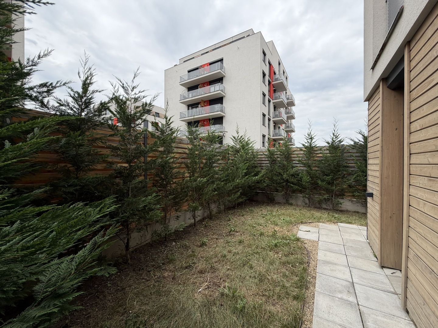 RAR PE PIATA- Apartament cu gradina, 3 camere, bloc nou ARED AFI - Poză 1