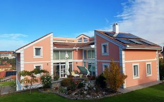 Vila cu 9 camere in zona SpitaluluiJudetean - Poză 1