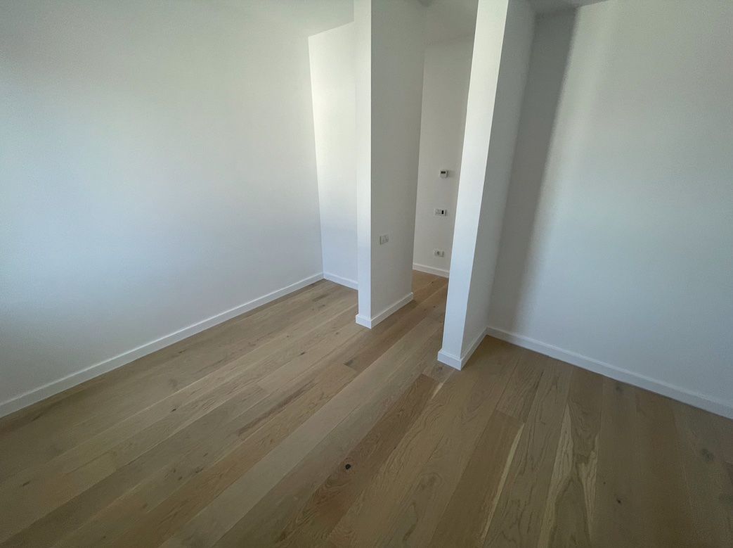 Casă Spațioasă și Elegantă în Corbeanca – 7 Dormitoare, Grădină Privată - Poză 12