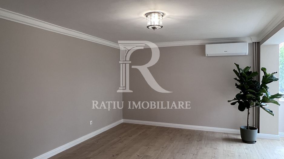 Apartament cu 2 camere Premium | Complet renovat | Decebal | Oradea - Poză 1