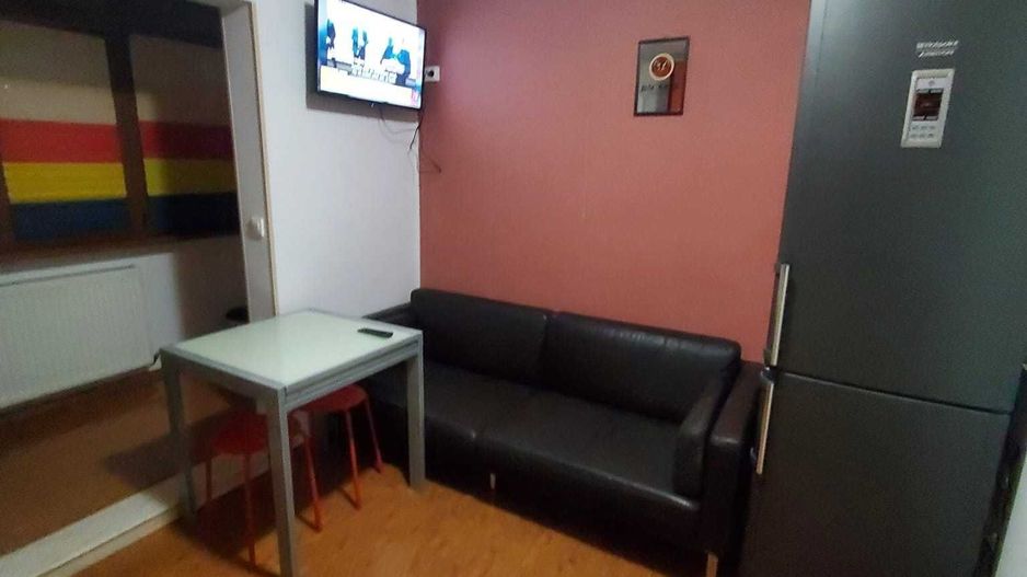 De Inchiriat Apartament decomandat cu 2 camere, Sebastian - Poză 4