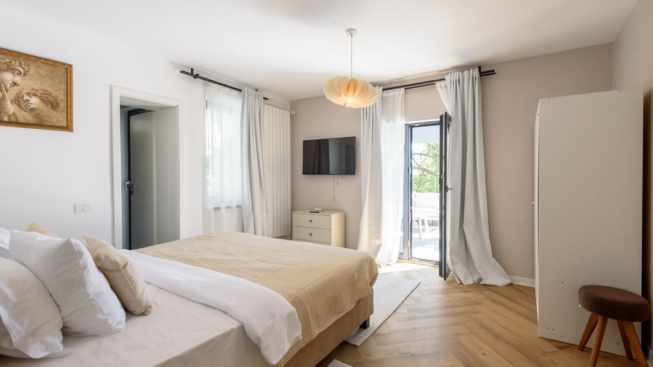 Vila de poveste, in centrul Brasovului, pe Drumul Cetatii - Poză 26